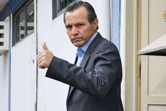 Juiz concede perdão judicial a ex-governador e 4 envolvidos em esquema de propina