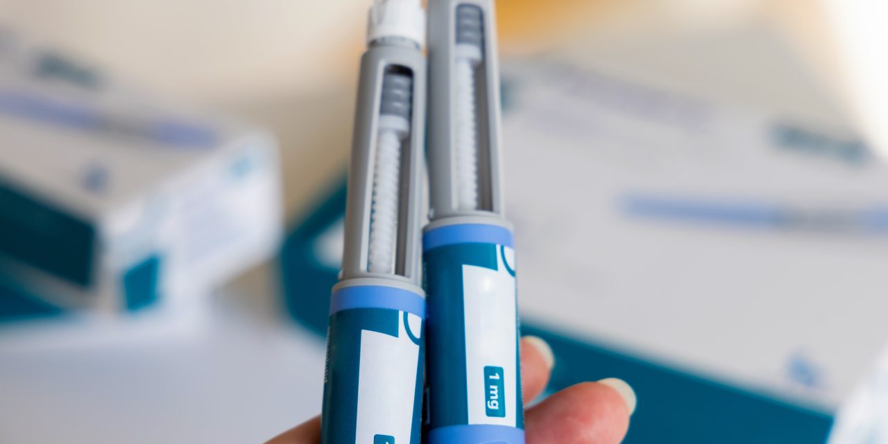 Dois homens são presos com carga ilegal de canetas emagrecedoras em MT