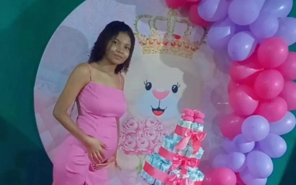 Cavou cova para enterrar o corpo