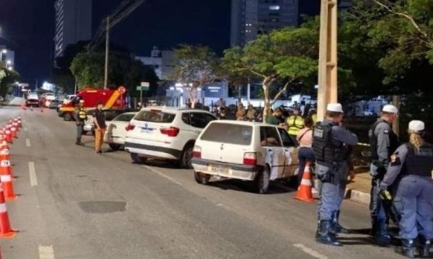 Lei Seca em Ação – Blitz na madrugada detém 16 motoristas por embriaguez na Avenida Miguel Sutil.