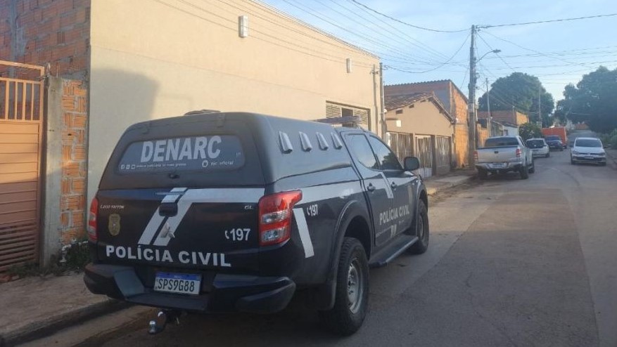 A Ação Integrada – Polícia Civil de MT cumpre mandatos em operação do RS contra quadrilha de tráfico.