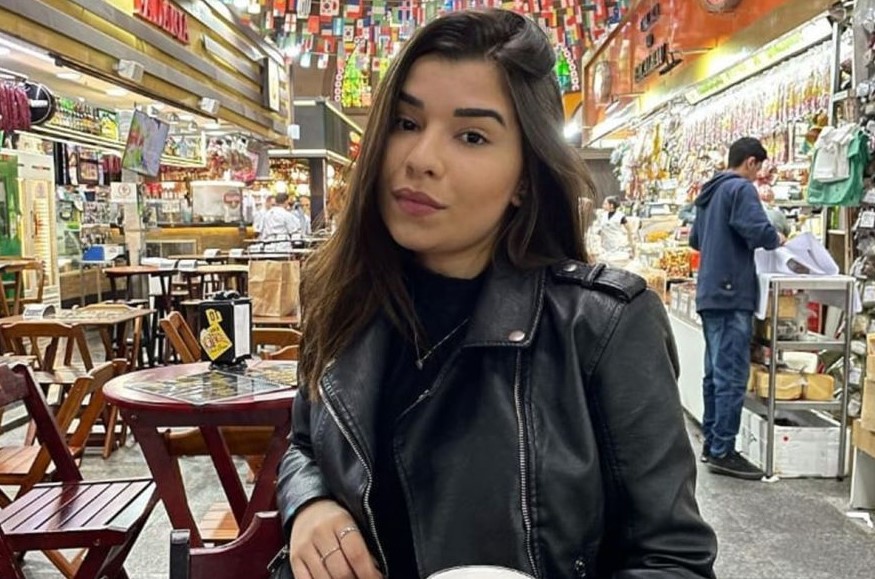 Decisão Judicial – Ex-servidora alega uso pessoal, mas TJ mantém processo por tráfico.