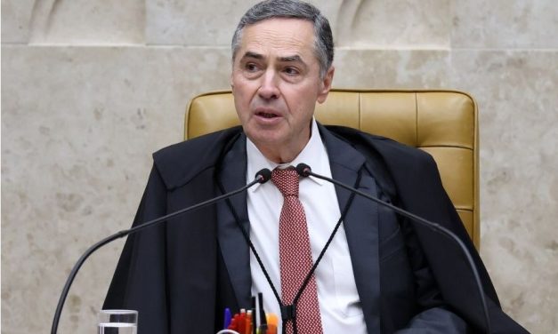 Decisão em Análise – STF avalia pedidos para afastar ministros de julgamento sobre tentativa de golpe.