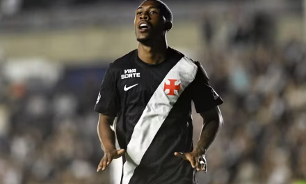 Vasco encaminha venda de Rayan ao Bournemouth