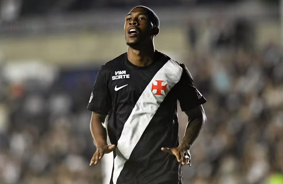 Vasco encaminha venda de Rayan ao Bournemouth