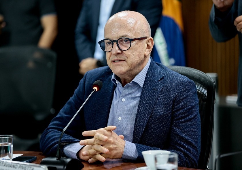 Pivetta estuda mudanças de secretários caso assuma o Governo