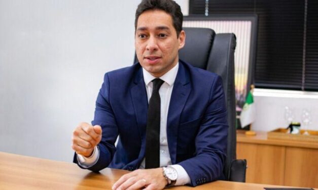 Procuradoria fez denúncia que gerou operação contra ex-servidores.