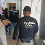 Clínica de dentista suspenso pelo CRO é alvo de ação em Cuiabá