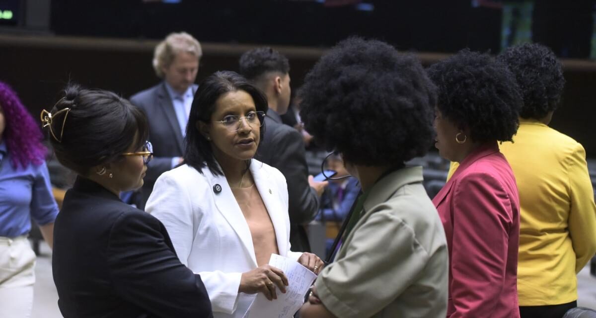 Deputada é reconduzida à CCJ pelo terceiro ano seguido