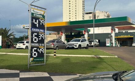 Com gasolina a quase R$ 7 o litro em Cuiabá, MP e polícia iniciam “varredura” em postos
