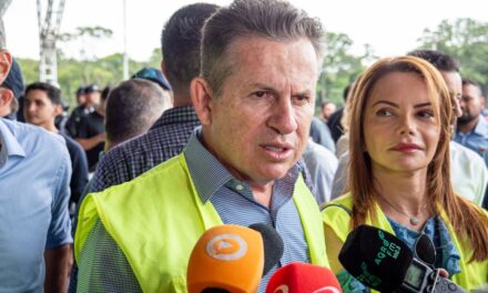 Mendes entrega obras e anuncia investimentos a sete cidades