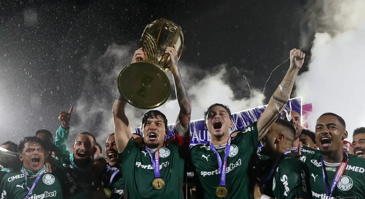 Nove equipes garantem títulos estaduais pelo Brasil