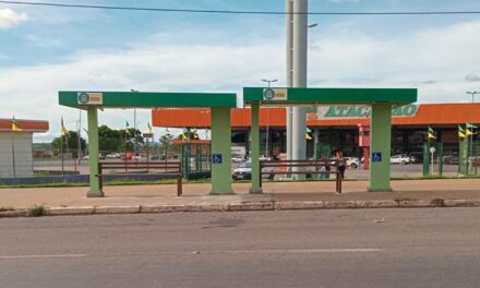 Várzea Grande instala 25 novos pontos de ônibus, maioria na Av. Júlio Campos
