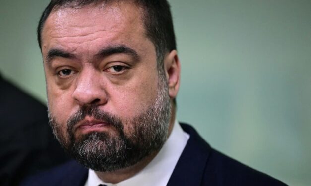 TSE retoma processo que pode cassar governador do Rio, Cláudio Castro