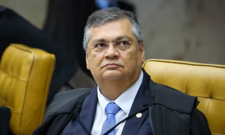 Dino amplia investigação sobre emendas para fundação da Lagoinha