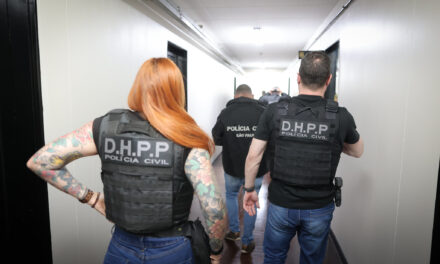 Polícia de SP prende mulher suspeita de integrar rede de pedofilia