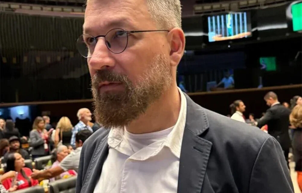 Jornalista da comunicação do Psol denuncia perseguição e ameaças