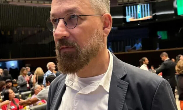 Jornalista da comunicação do Psol denuncia perseguição e ameaças