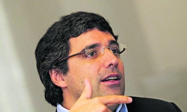 Supremo analisa se mantém prisão de André Esteves Vorcaro