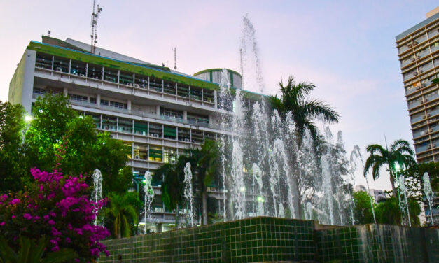 Prefeitura de Cuiabá paga aposentados e pensionistas e injeta quase R$ 30 milhões na economia