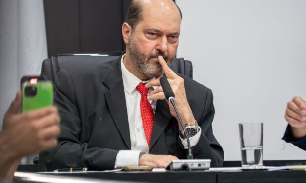 Faiad critica Janaina por levar MDB à direita e deixa presidência