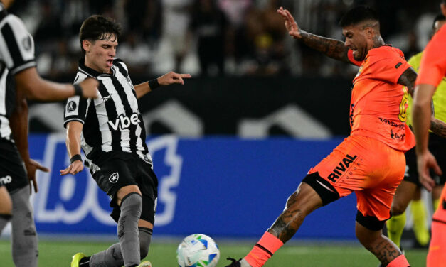 Botafogo cai para o Barcelona e fica fora da Libertadores