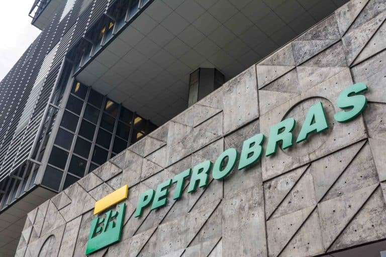 Petrobras diz que pode reduzir impacto da alta do petróleo no Brasil
