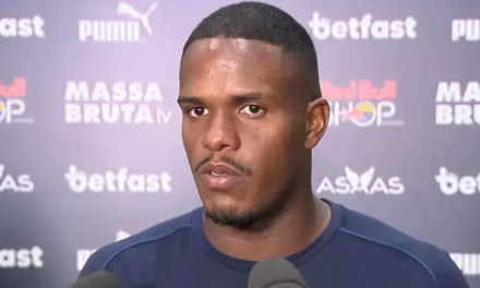 Jogador Gustavo Marques é suspenso após fala machista contra árbitra Daiane Muniz