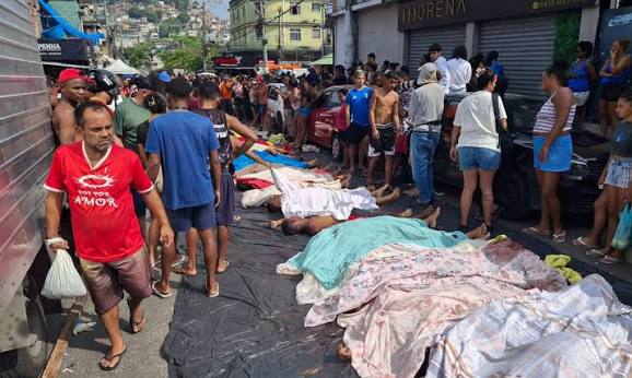 Mais dez policiais são denunciados por crimes na Operação Contenção