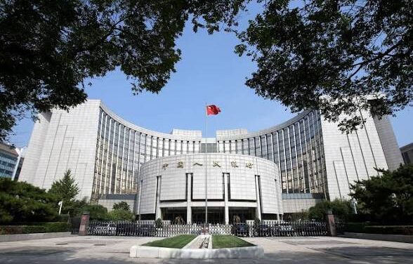 China mantém taxas de empréstimos pelo décimo mês consecutivo