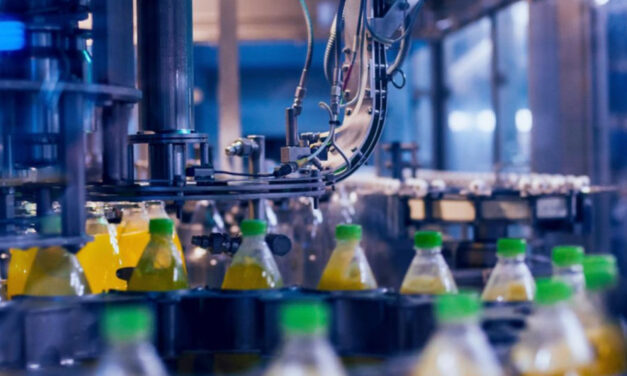 Indústria de alimentos e bebidas cresceu 8% em 2025, diz Abia