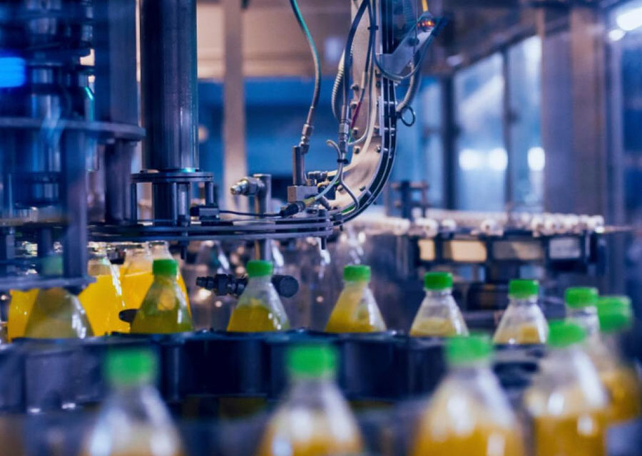 Indústria de alimentos e bebidas cresceu 8% em 2025, diz Abia