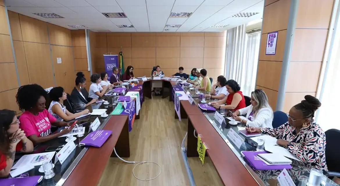 Fim da escala 6×1: proposta pode aliviar dupla jornada das mulheres