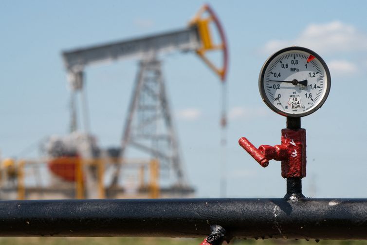 Irã retalia contra petroquímica na Arábia Saudita