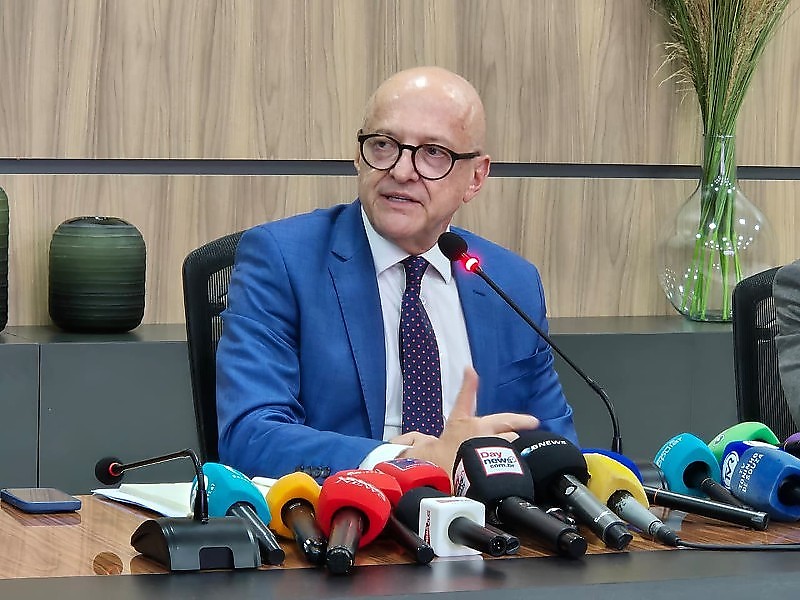 Pivetta endurece regra e impede visita íntima a estupradores e feminicidas