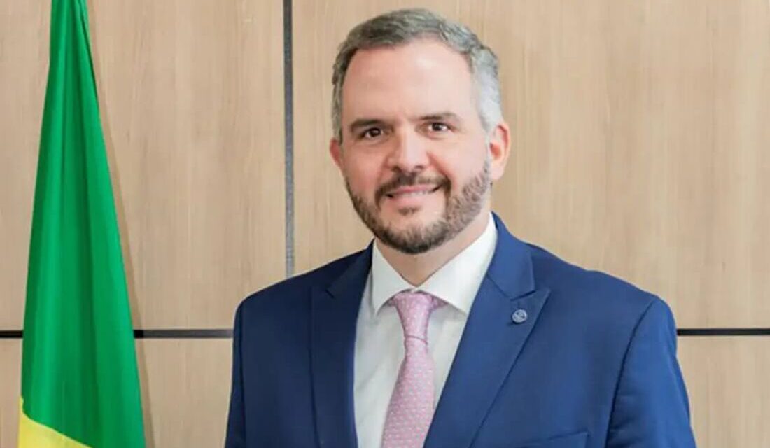 Governo prepara medidas para amenizar reajuste do querosene de aviação