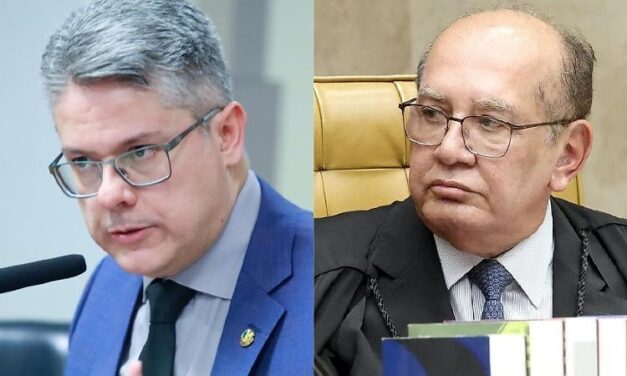Gilmar Mendes aciona PGR contra senador após ser indiciado em relatório de CPI