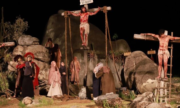 Paixão de Cristo de Nova Jerusalém tem encenações até domingo