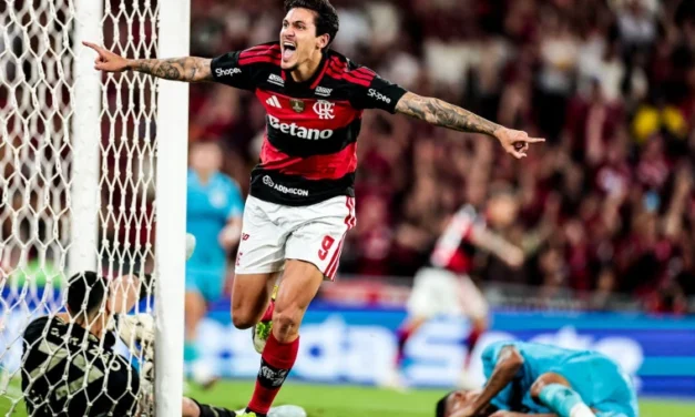 Flamengo reage e vence Santos de virada por 3 a 1 no Brasileirão