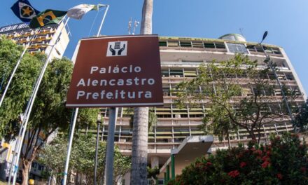 Prefeitura paga aposentados e injeta R$ 30 milhões na economia