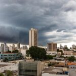 Fim de semana será de tempo abafado com chuva em Cuiabá; Chapada terá ‘alívio’