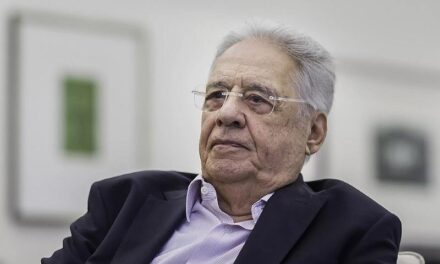 Ex-presidente FHC tem interdição decretada pela Justiça após pedido dos filhos