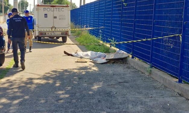 Homem é morto a facadas nos fundos dos Correios em Várzea Grande