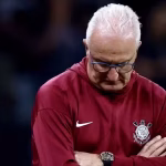 Corinthians demite Dorival Júnior após derrota para o Internacional