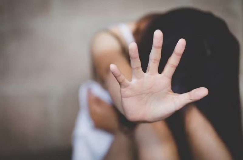 Padrasto que simulou sequestro para estuprar enteada de 13 anos é condenado a 18 anos de cadeia
