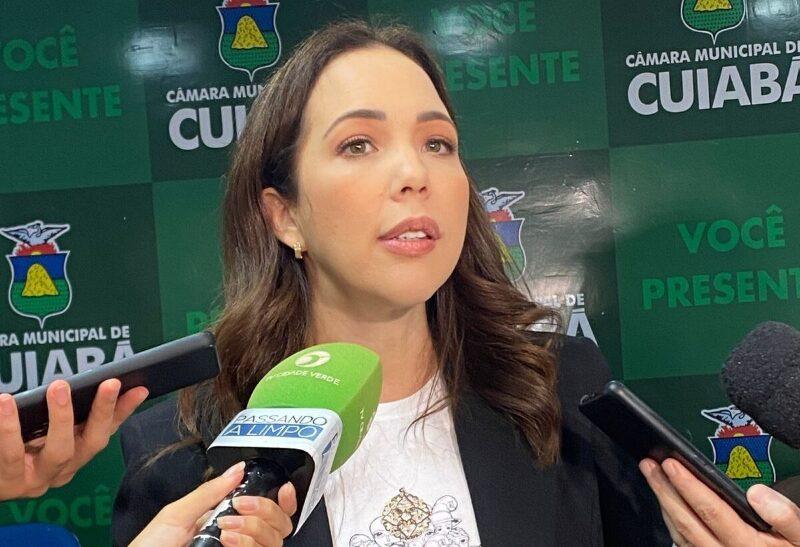 Vereadora critica manobra da base de Abilio para assumir controle de CPI da Educação