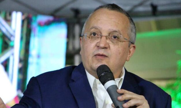 MPE pede condenação de Pedro Taques por patrocinar mentiras contra Mauro e Fábio