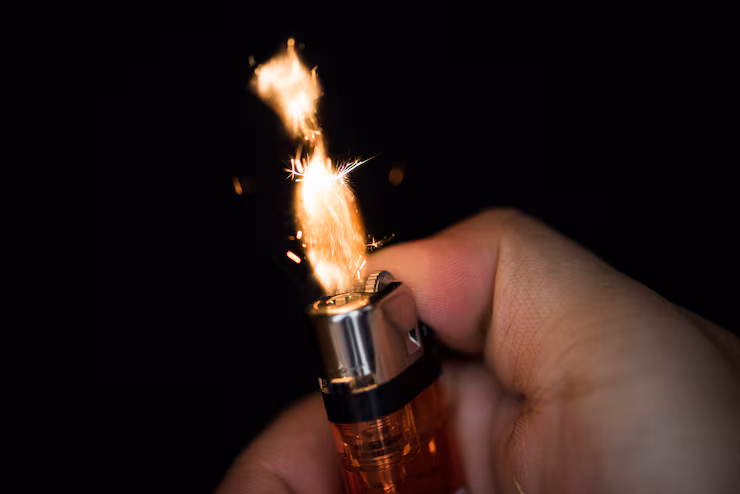 Marido bêbado ameaça incendiar casa durante discussão com a esposa e é preso
