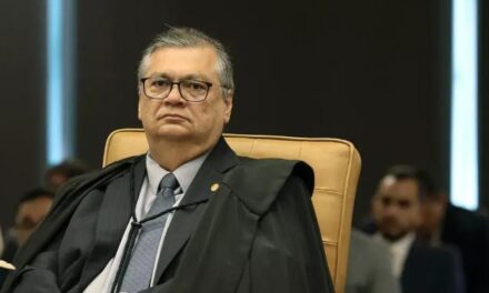 Flávio Dino homologa acordo e Mato Grosso e Pará têm 30 dias para mapear terras após acordo no STF