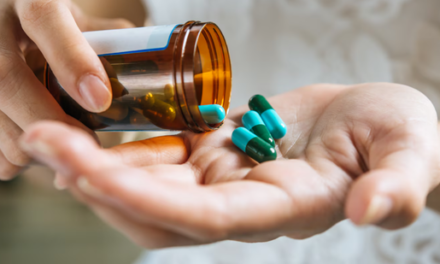 Anvisa determina recolhimento de lotes de antibióticos